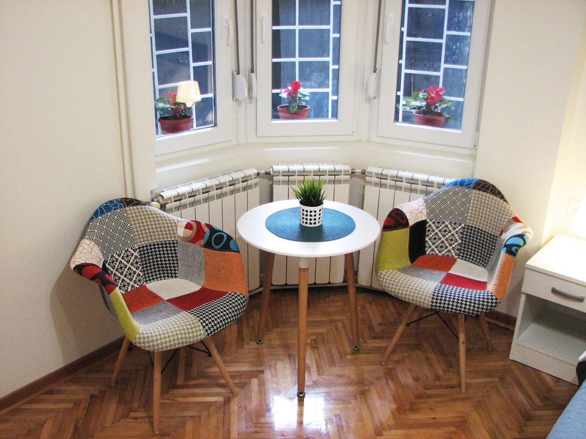 Bohemian Dawn Apartment Белград Екстериор снимка