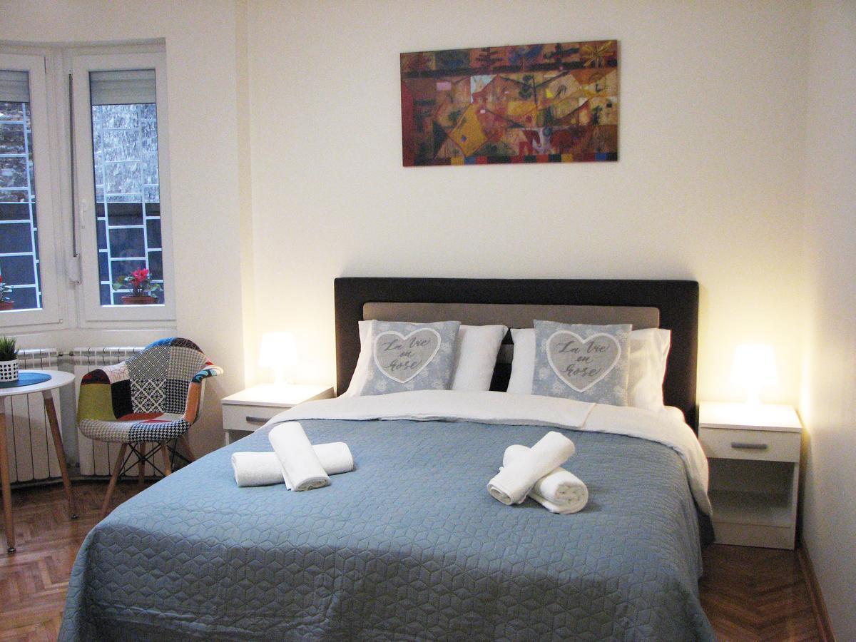 Bohemian Dawn Apartment Белград Екстериор снимка
