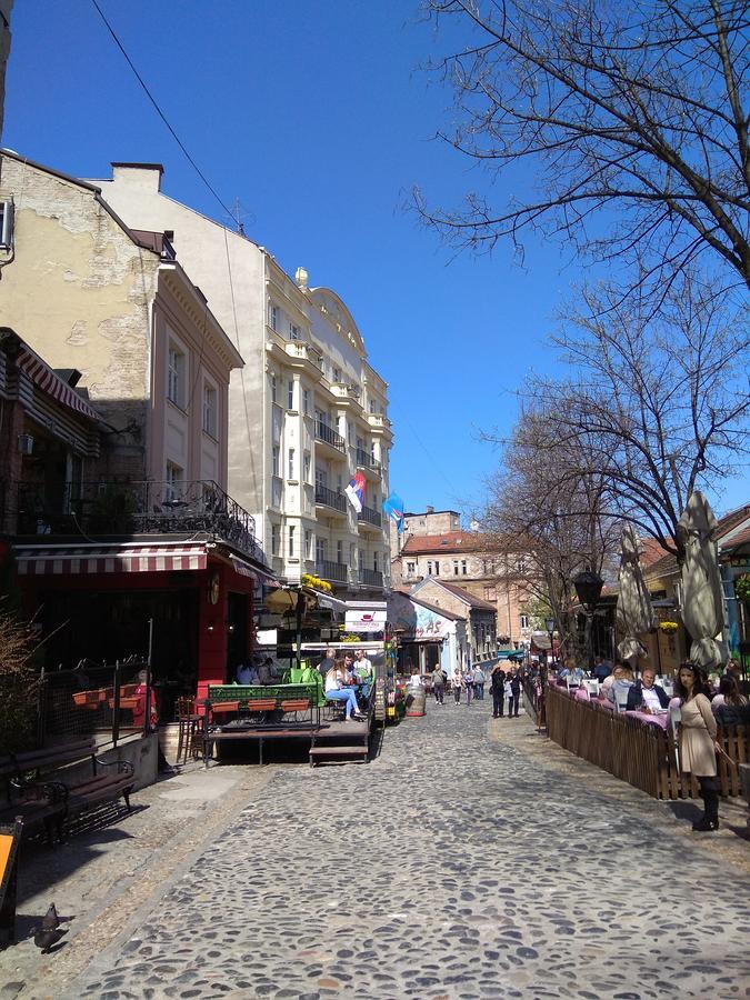 Bohemian Dawn Apartment Белград Екстериор снимка