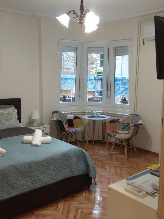 Bohemian Dawn Apartment Белград Екстериор снимка